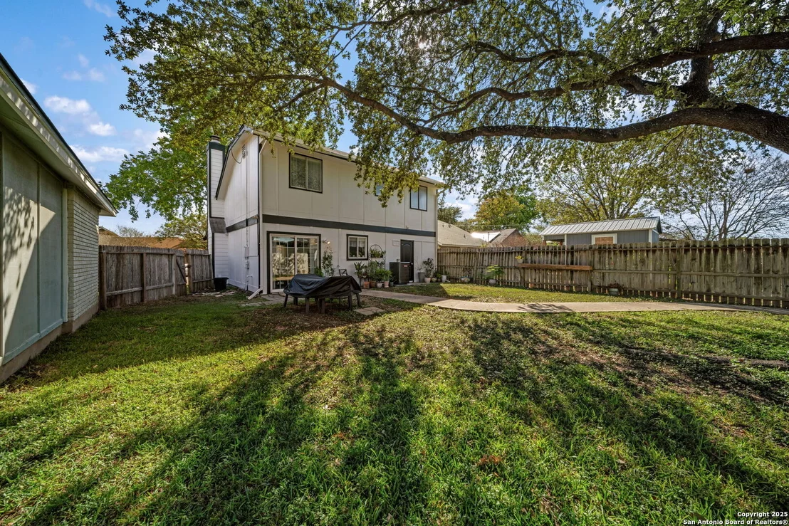 Photo of 764 Garden Meadow