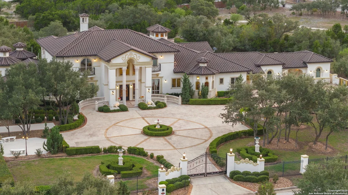 Photo of 1418 Greystone