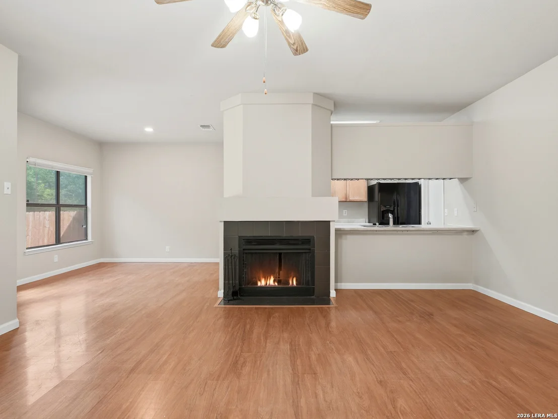 Photo of 7914 WAYSIDE TRL