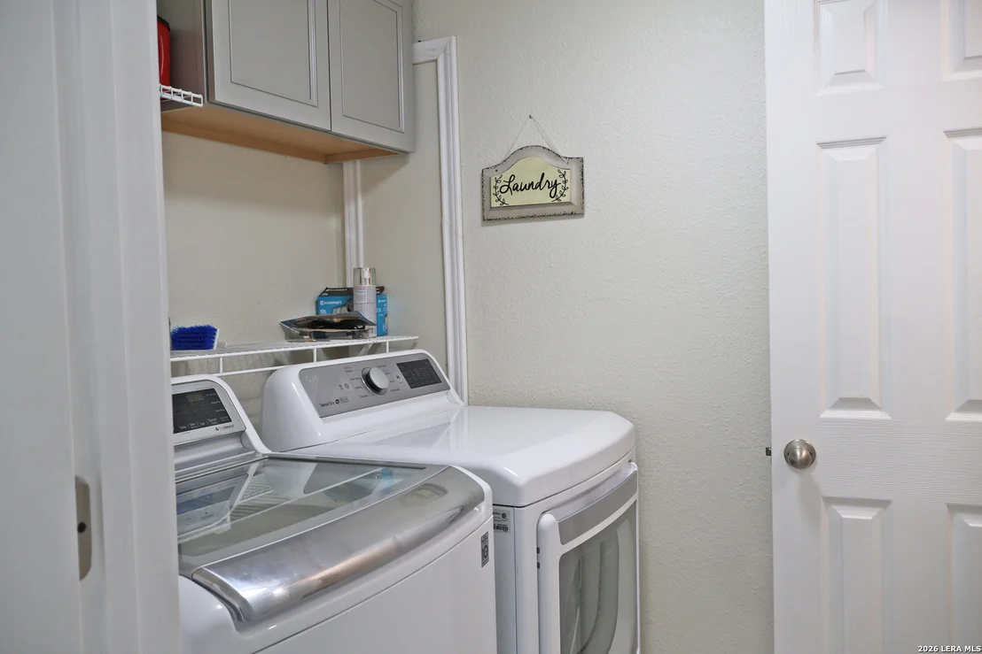 Photo of 483 WRIGHT DR