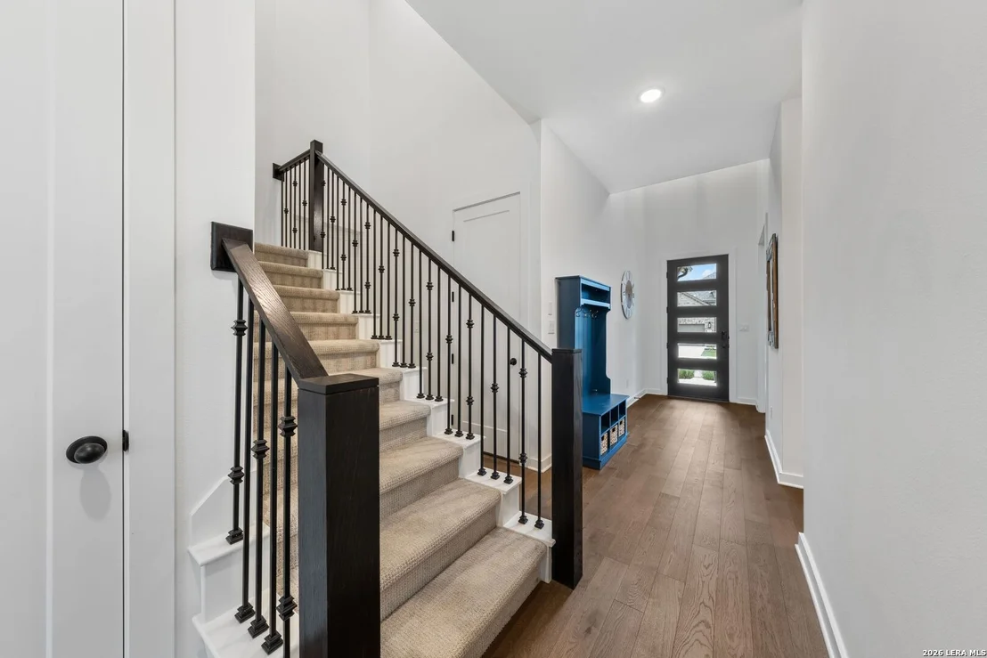 Photo of 5718 HURON DR
