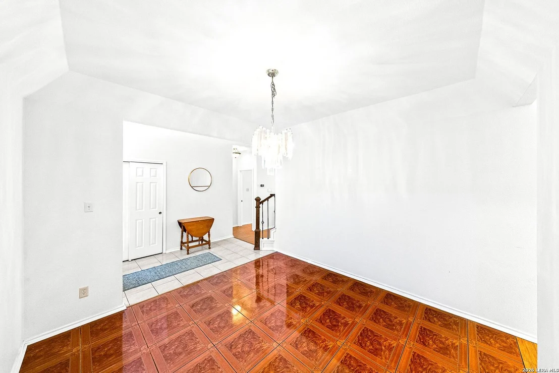Photo of 14618 Porterhouse