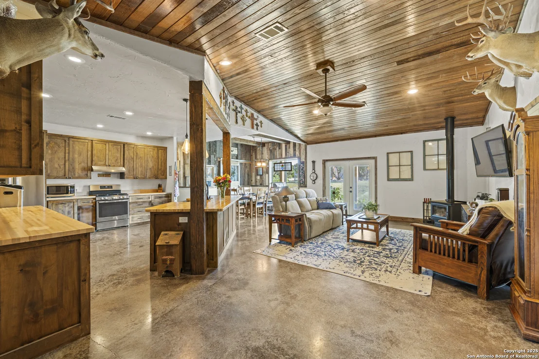 Photo of 1062 Tahoe Rd