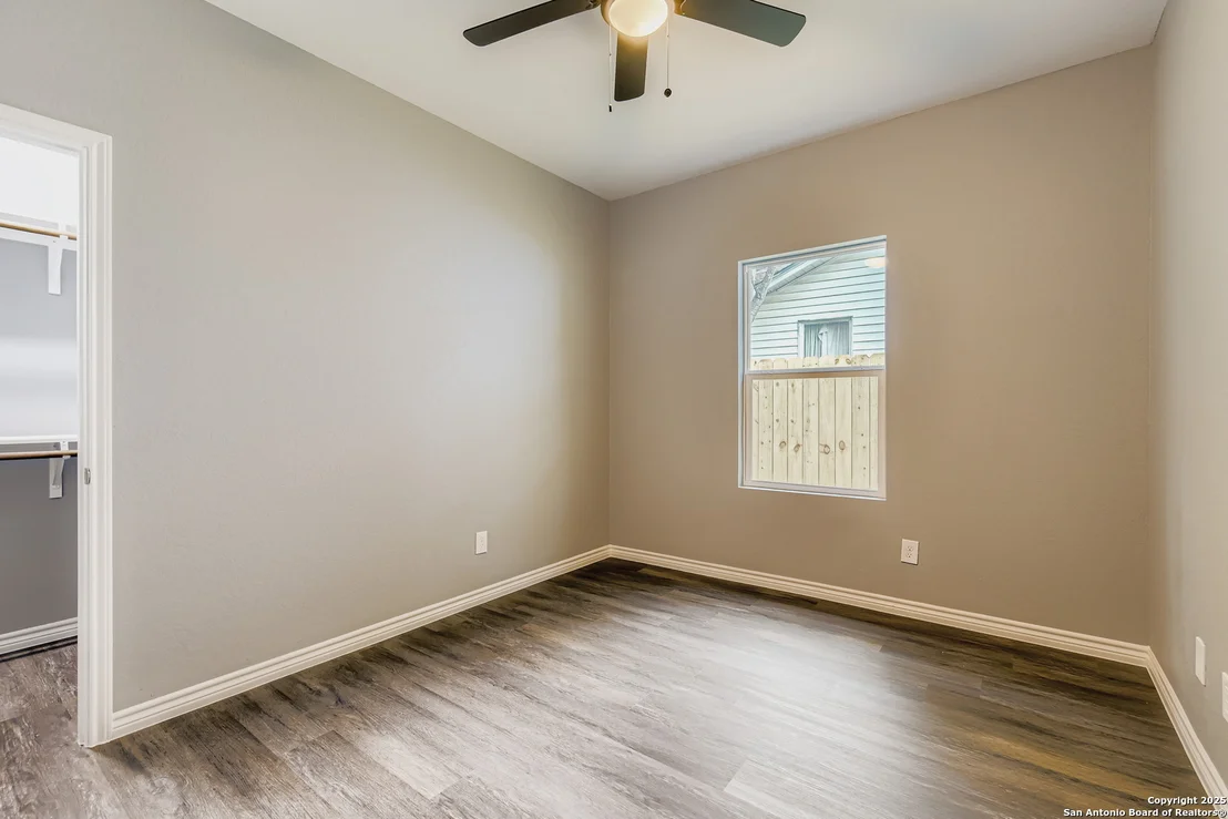 Photo of 226 Frost