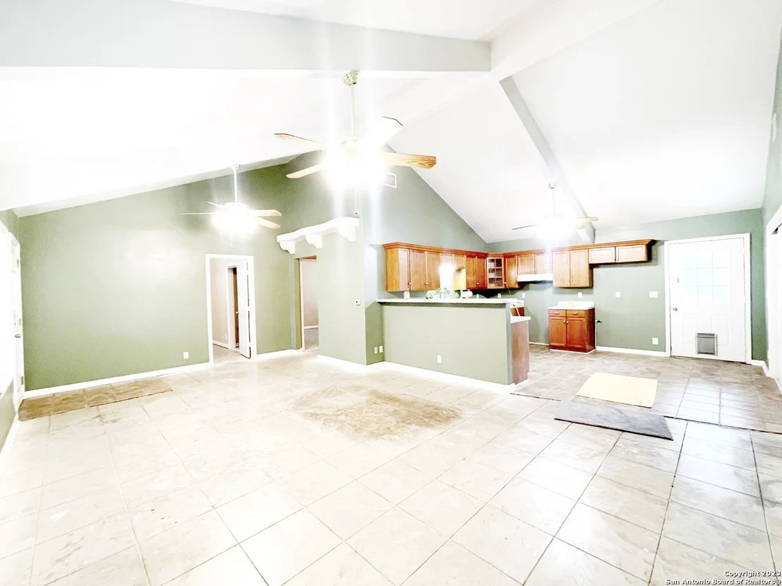 Photo of 1722 COUNTY ROAD 676