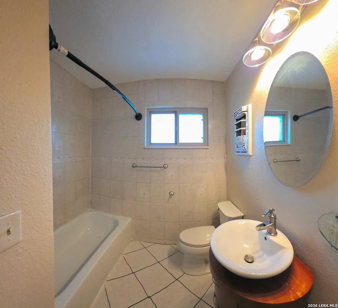 Photo of 347 Bertetti