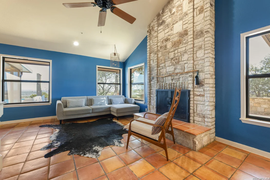 Photo of 26938 Karsch