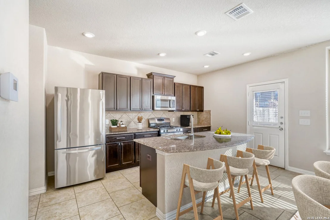 Photo of 5930 Akin Elm