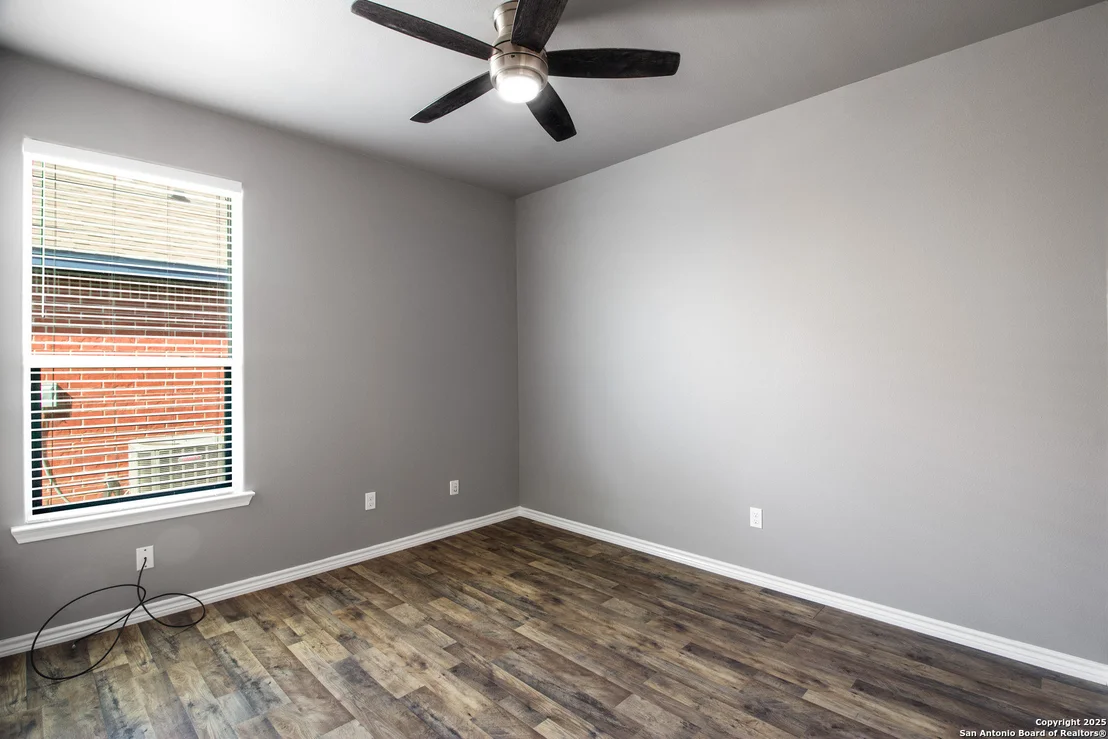 Photo of 2212 Tallow