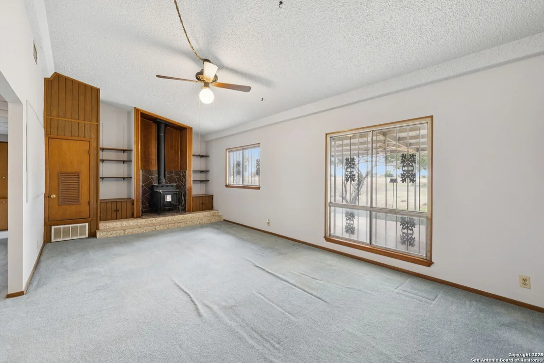 Photo of 8677 Kirkner RD