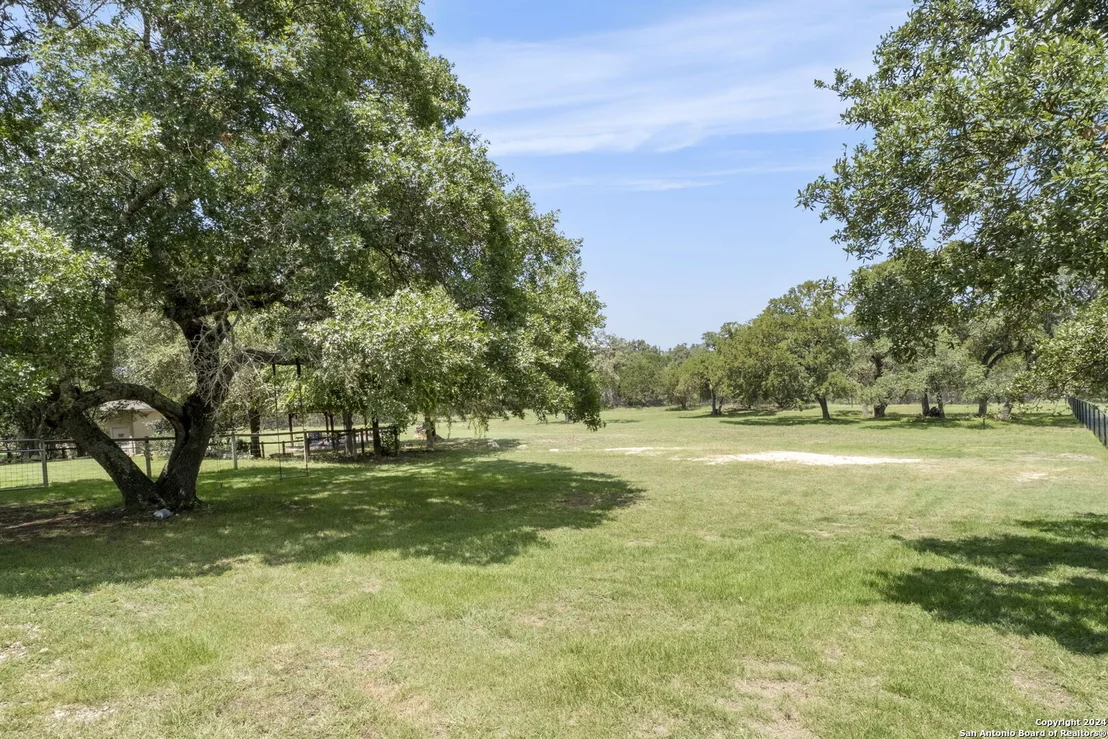 Photo of 215 COMAL RUN