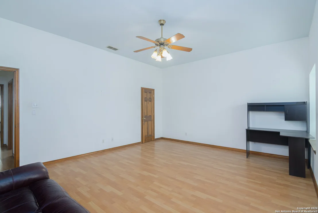 Photo of 575 Eden Rd