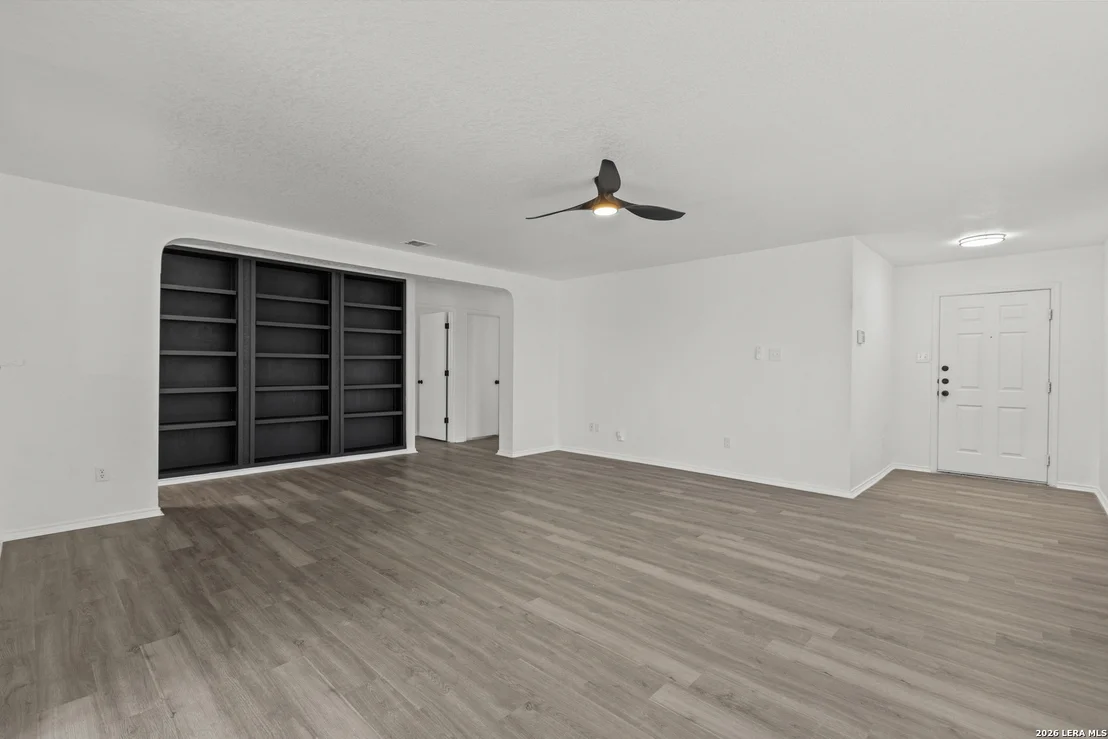 Photo of 1415 Barker Bay