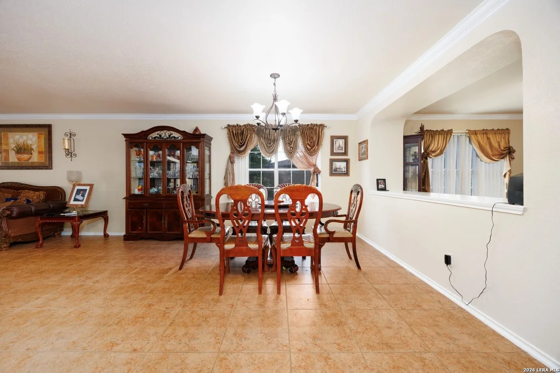 Photo of 1302 SUN GDN