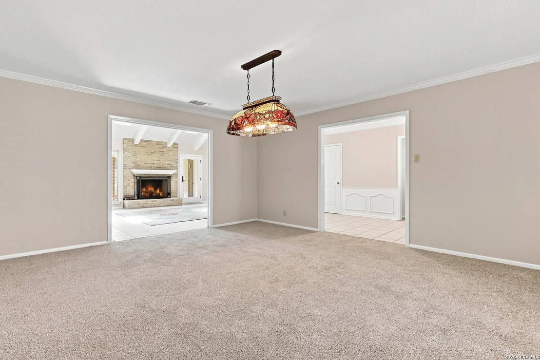 Photo of 102 IRONGATE RD