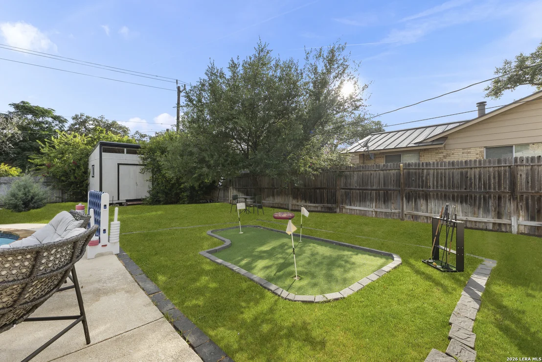 Photo of 10807 Mount Ida