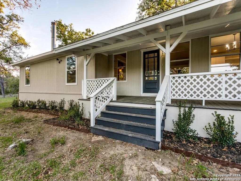 Photo of 2390 Vivroux Ranch Rd