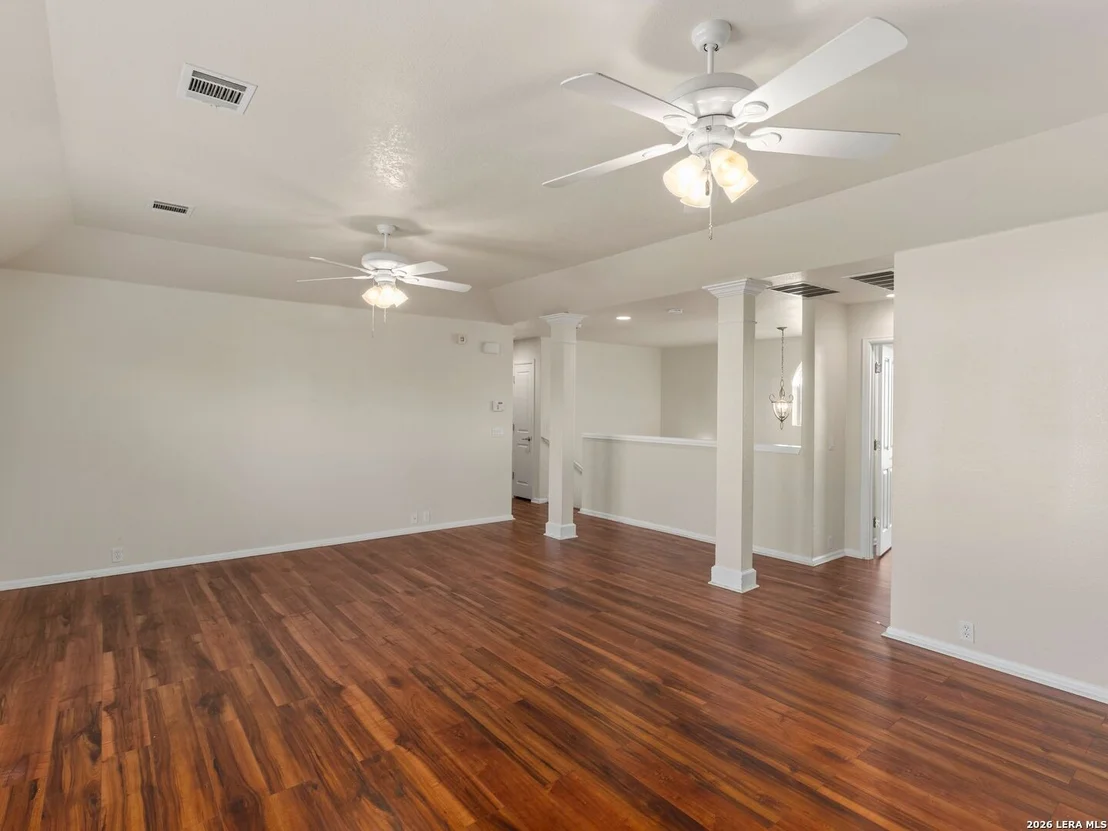 Photo of 348 KING ELDER LN