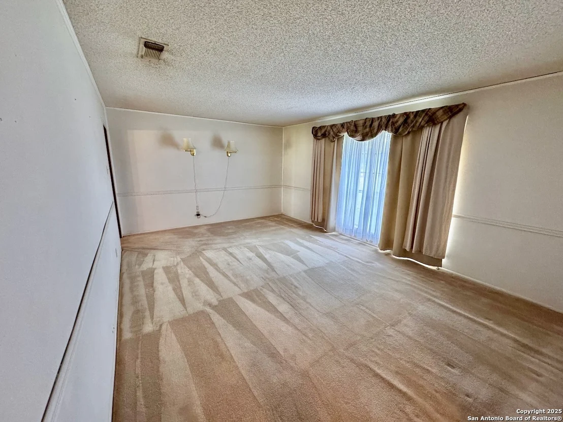 Photo of 220 Plestex