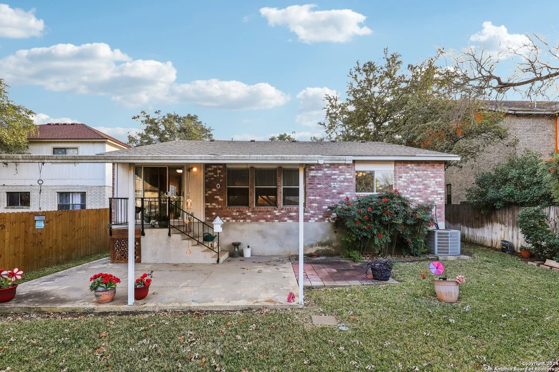 Photo of 9181 RIDGE PATH