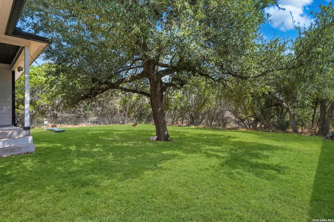 Photo of 348 FAWN DR