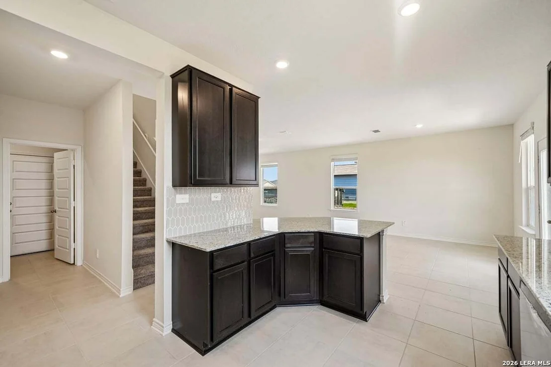 Photo of 10018 JAGGER AVENUE