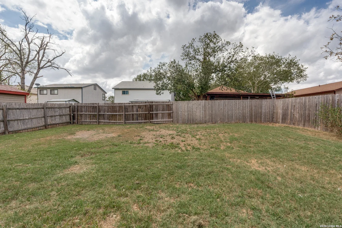 Photo of 8058 CHESTNUT BARR DR