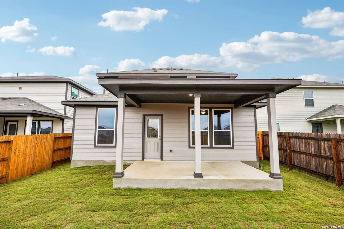 Photo of 5934 Willow Point