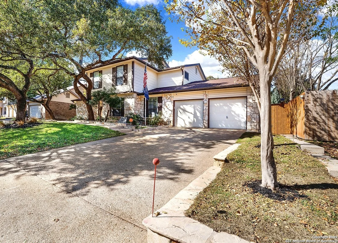 Photo of 121 SPYGLASS