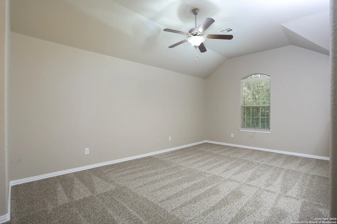 Photo of 526 Point Meadows