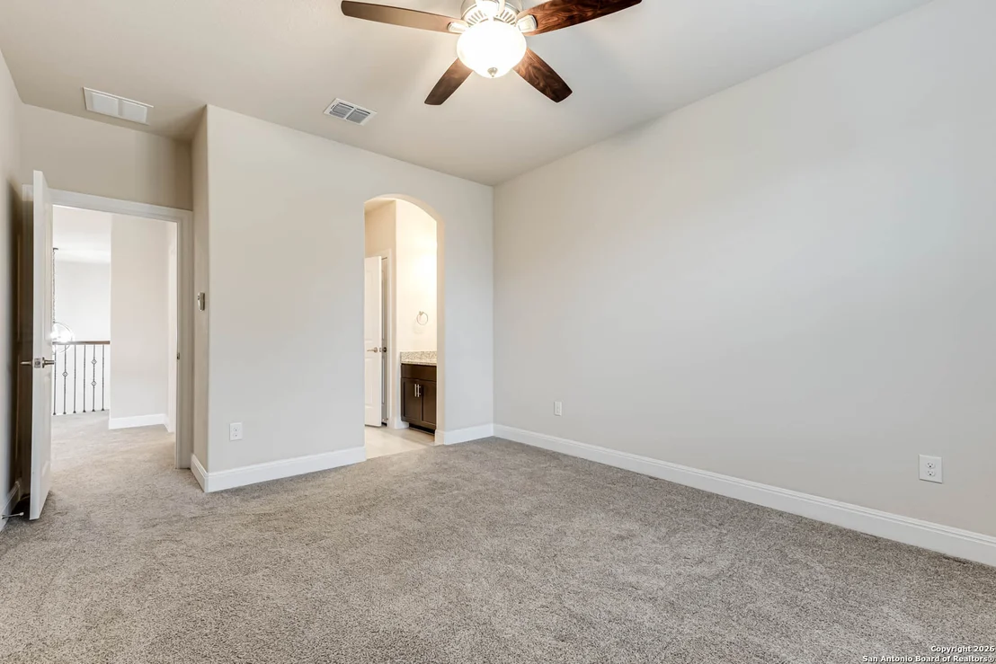 Photo of 17419 Hillsedge