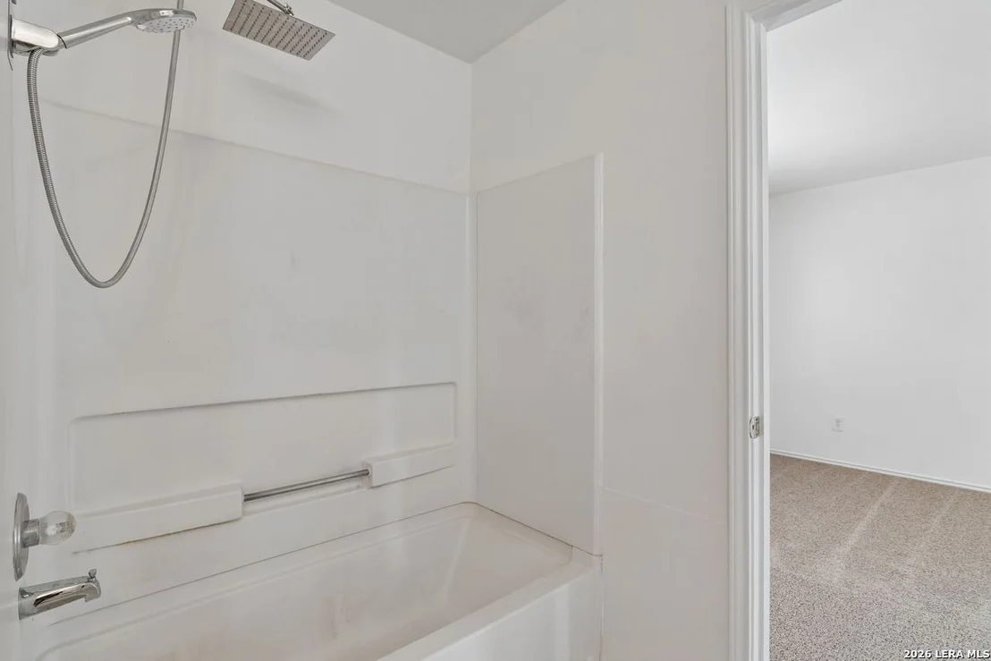 Photo of 8807 Shaenwest
