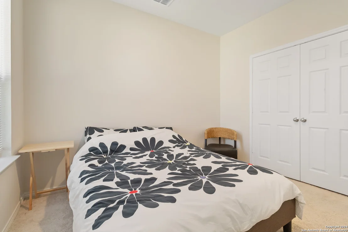 Photo of 13123 SENDERO ROBLE