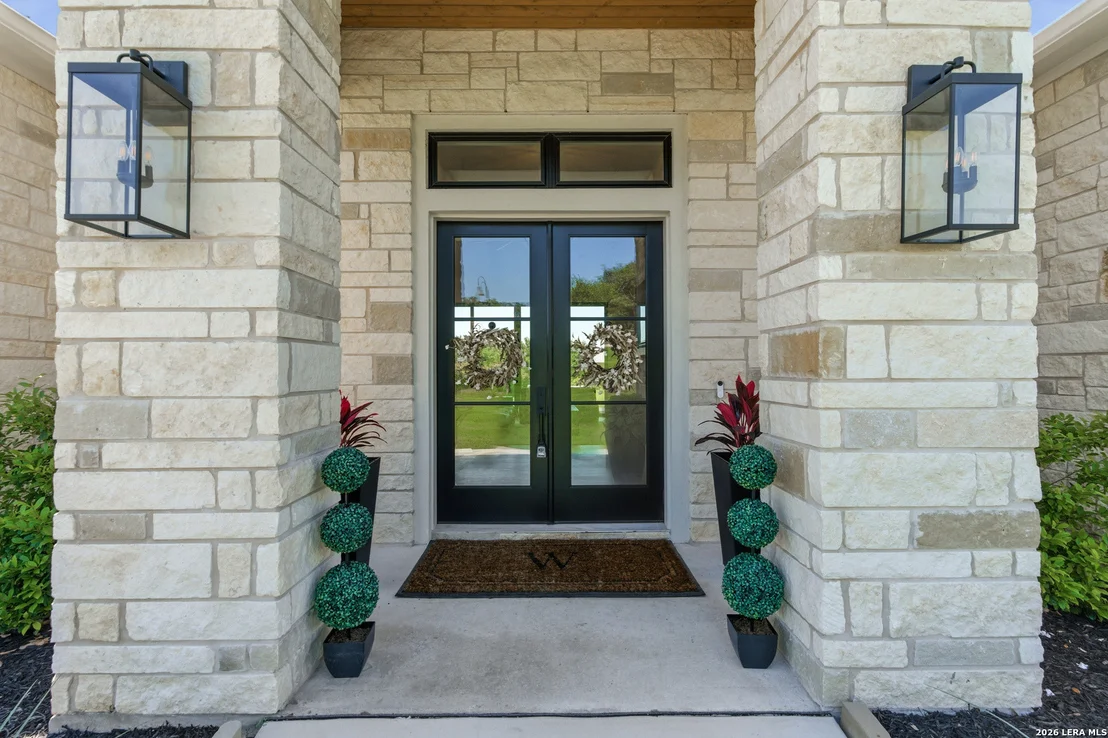 Photo of 9815 Midsomer Pl