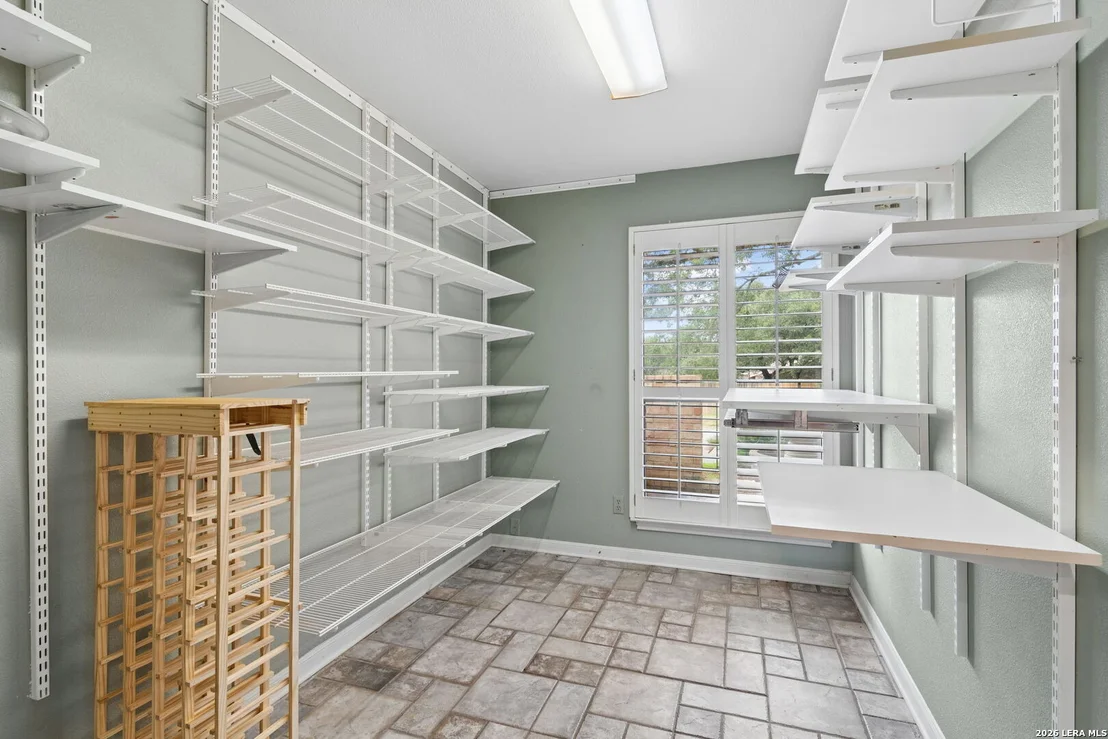 Photo of 1618 Poets Corner