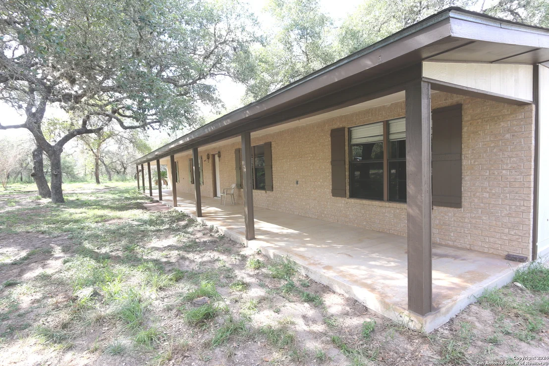 Photo of 751 FULLER LN