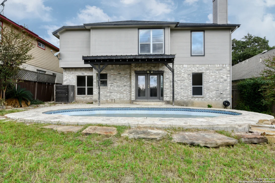 Photo of 2754 MONTEBELLO