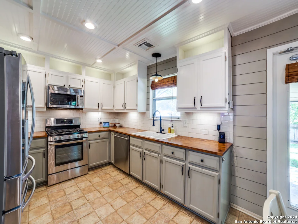 Photo of 6802 LUDGATE