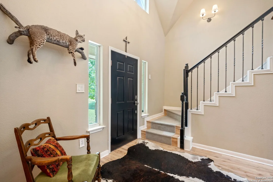Photo of 102 Kendall View Dr