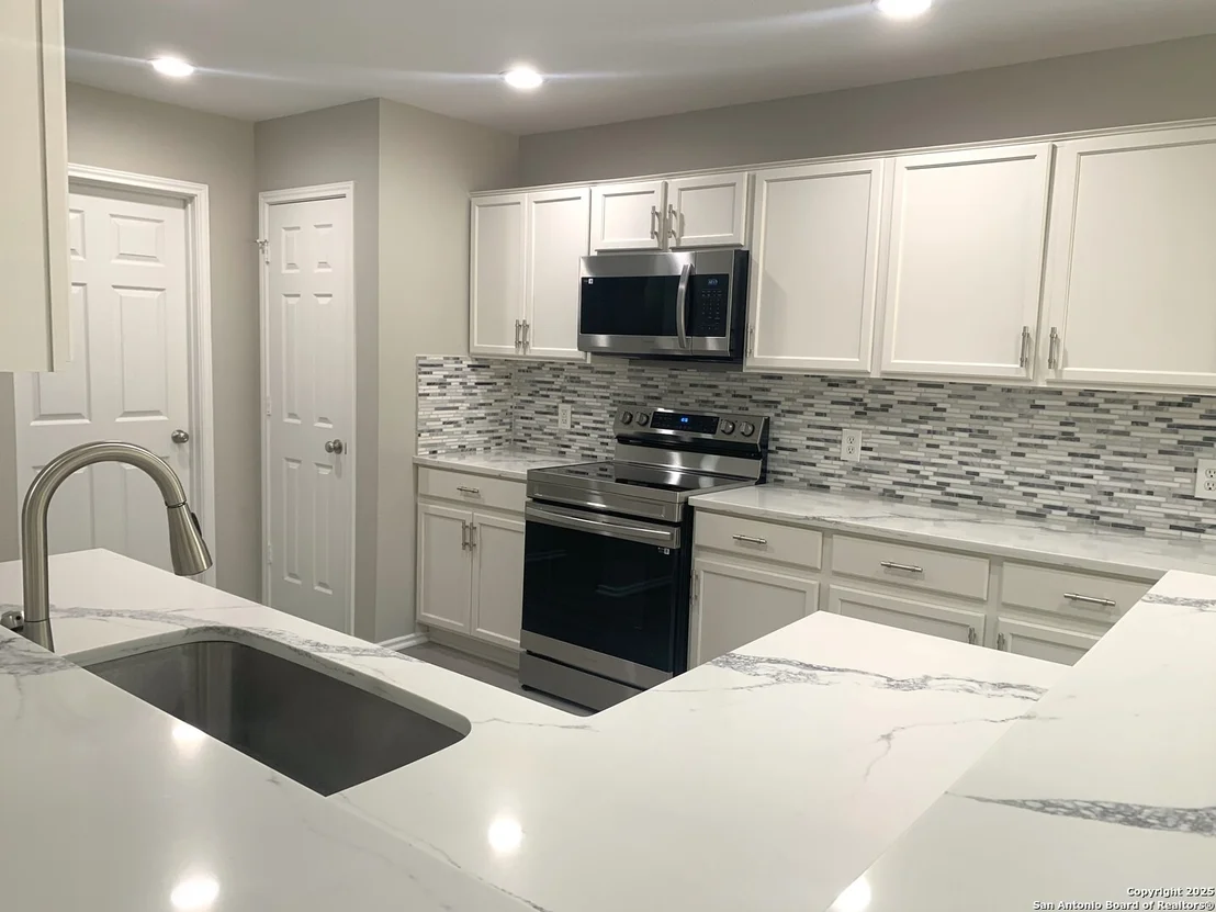 Photo of 1533 Rainy Brook