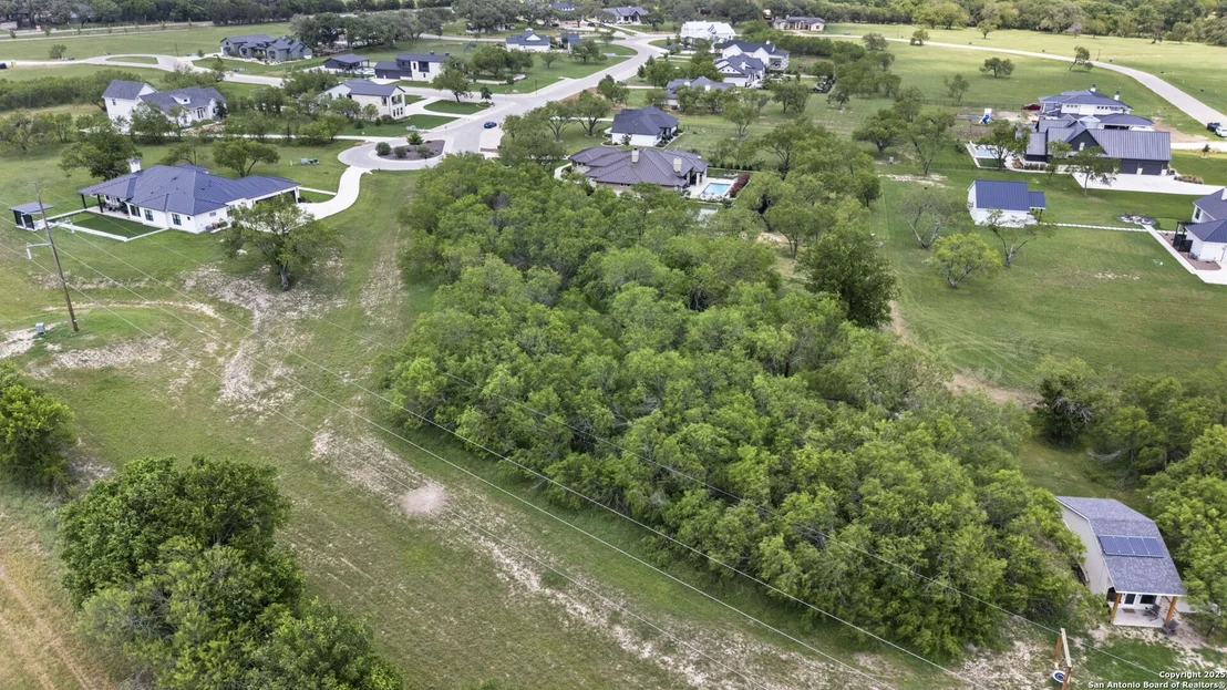 Photo of 831 Wade