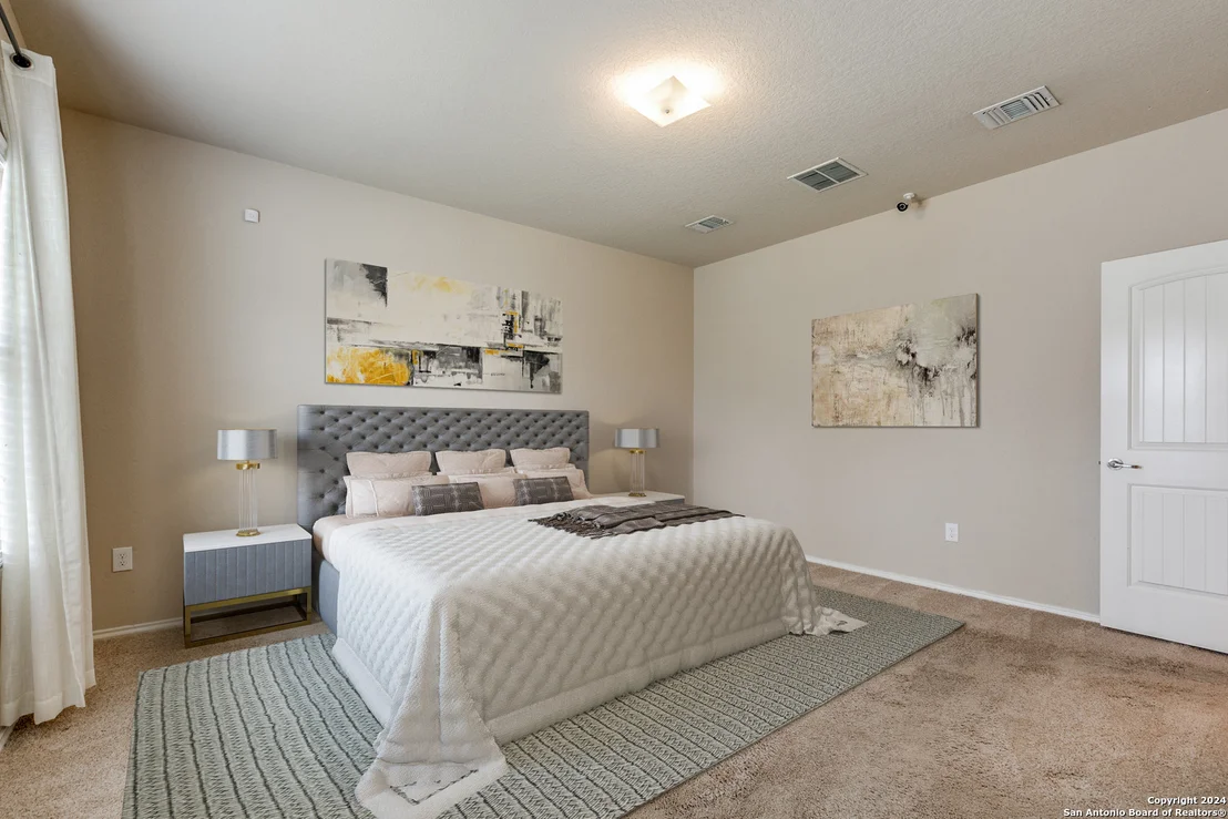 Photo of 903 LEE TREVINO