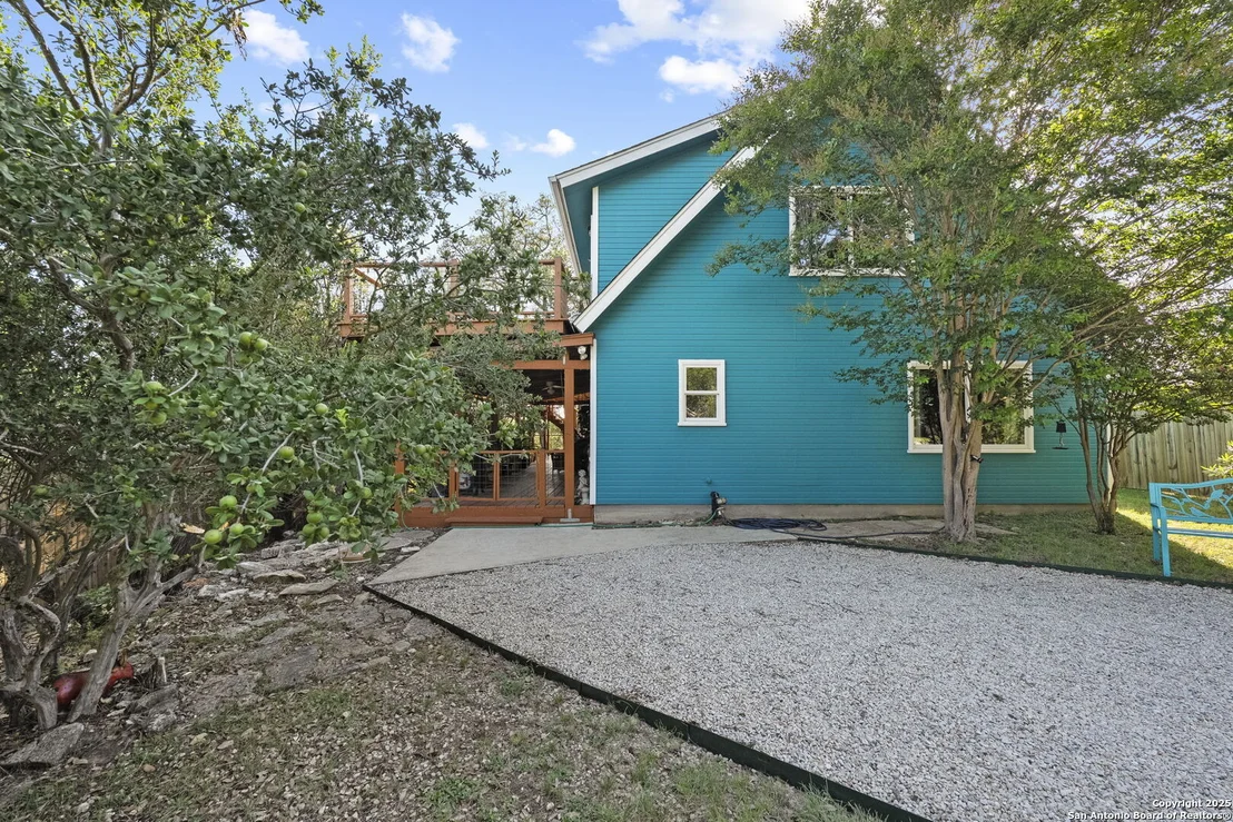 Photo of 1400 Willow Dr