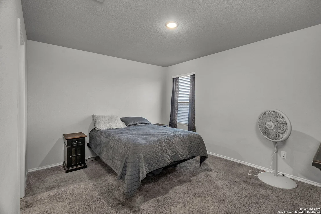 Photo of 4211 VOLCANO WAY