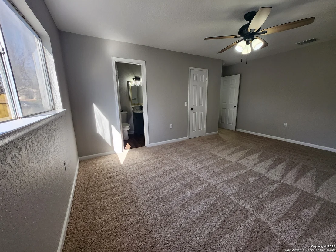 Photo of 5822 VALLEY FORGE AVE