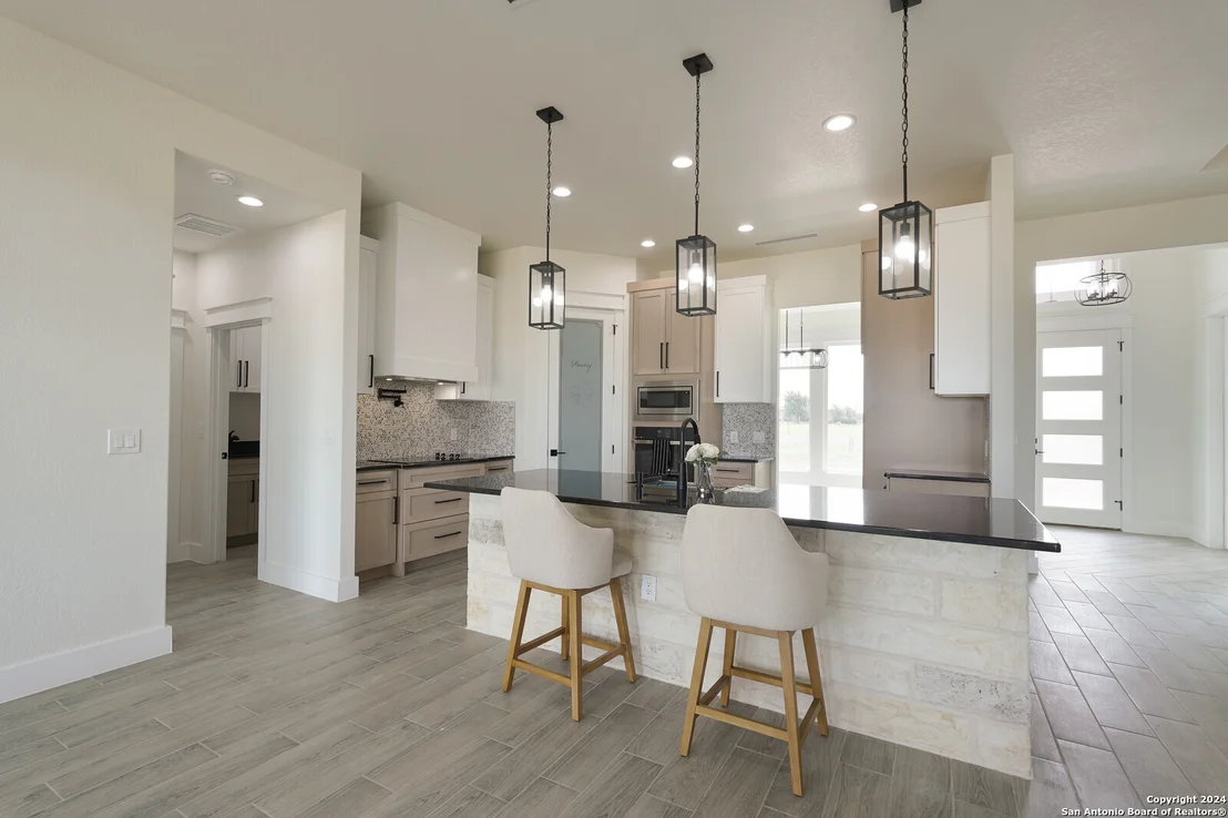 Photo of 9831 Crow Ln
