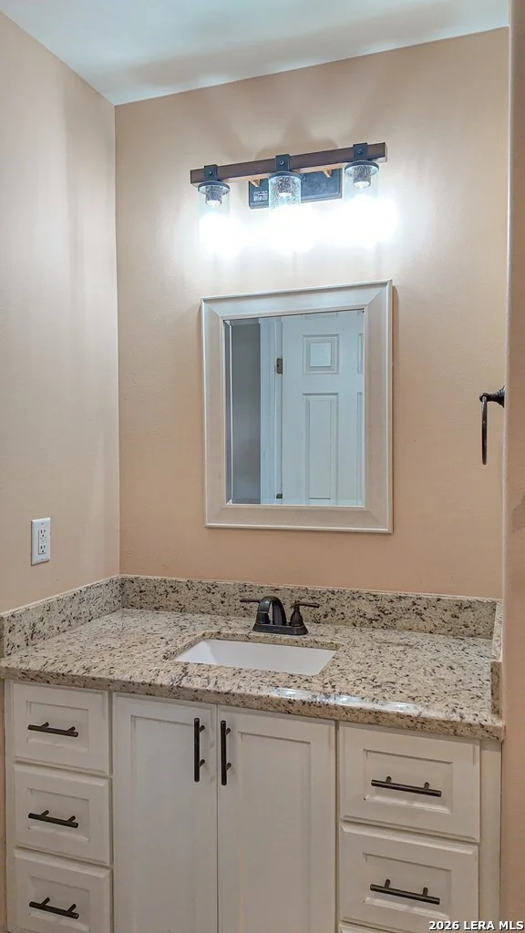 Photo of 120 Spring View Dr