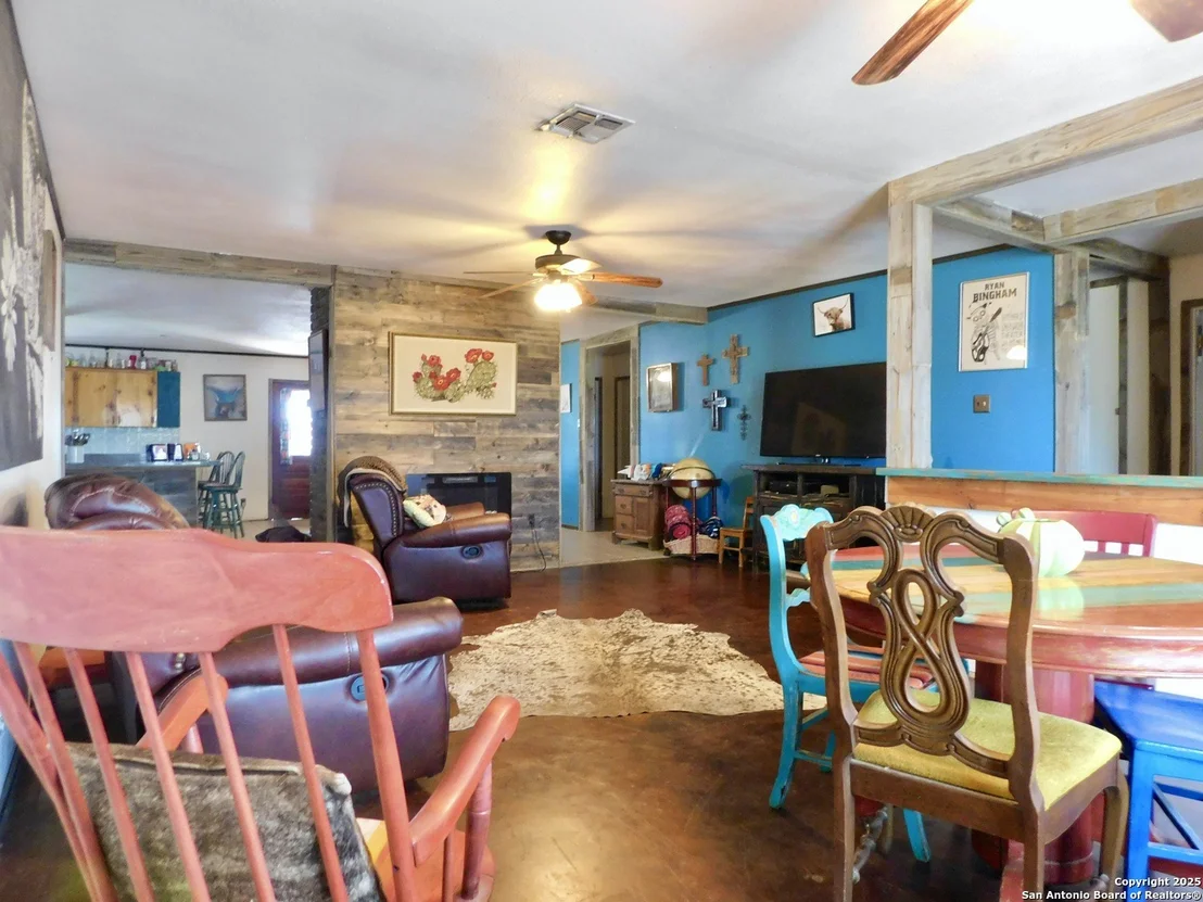 Photo of 462 County Road 763