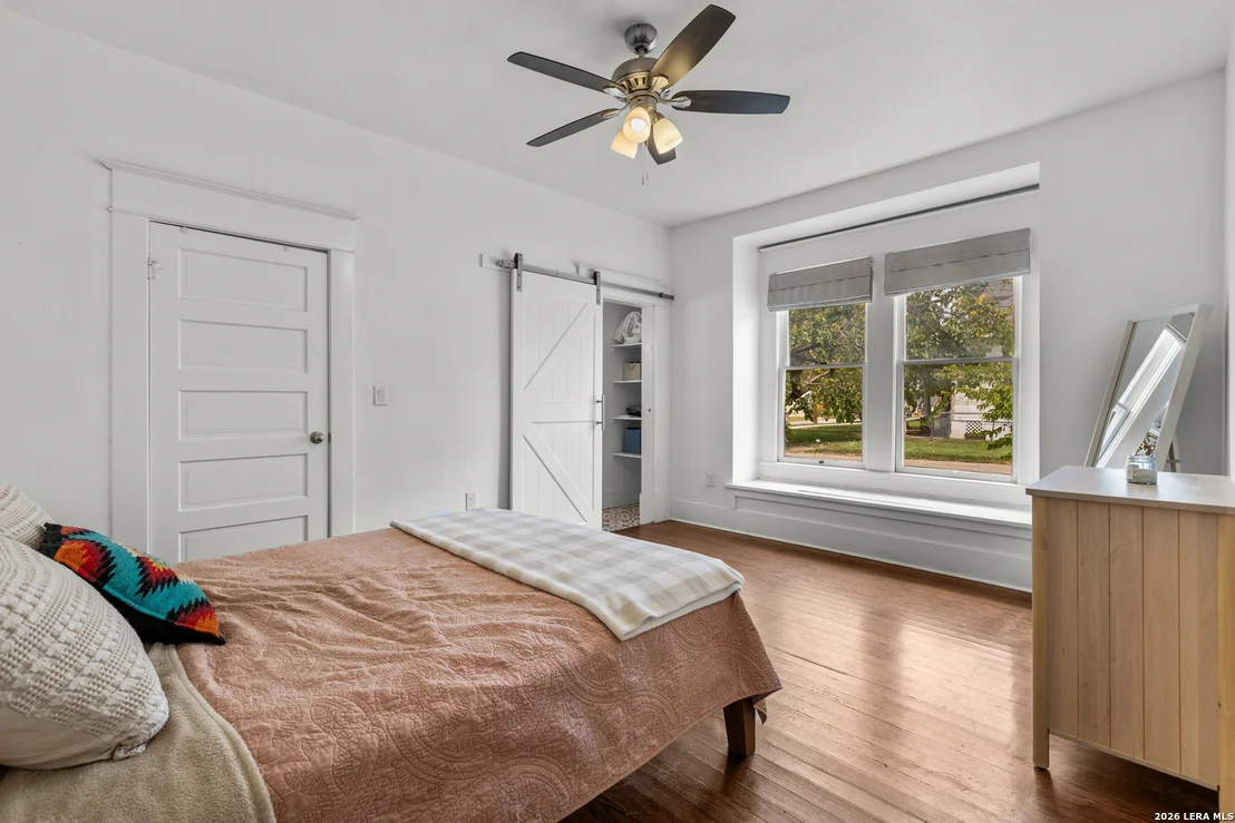 Photo of 1602 TEXAS AVE