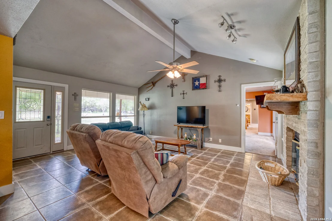 Photo of 270 Robinson